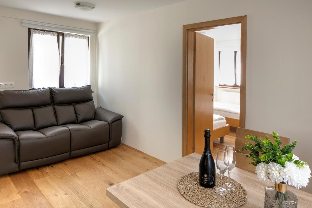 Guesthouse Turšič Vrhnika Exteriér fotografie