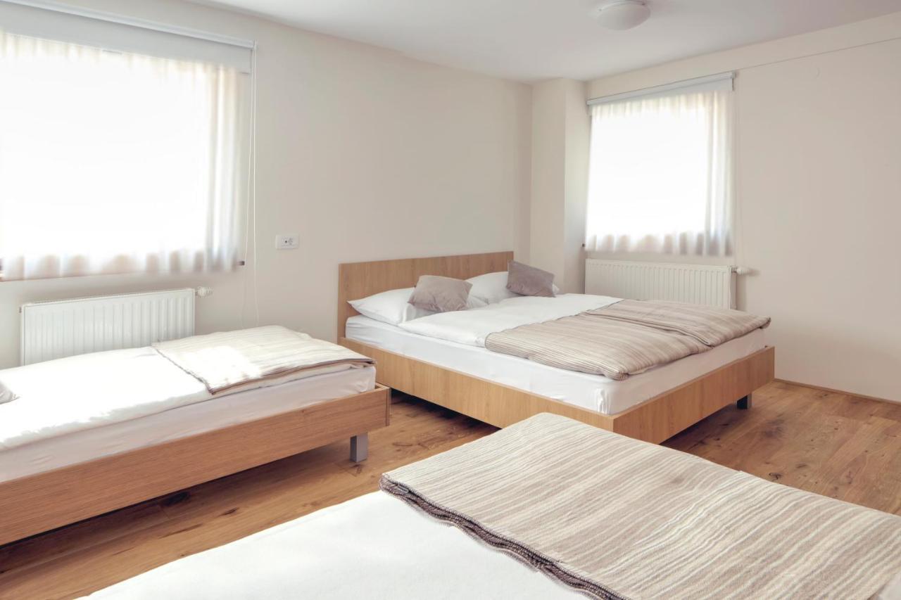 Guesthouse Turšič Vrhnika Exteriér fotografie
