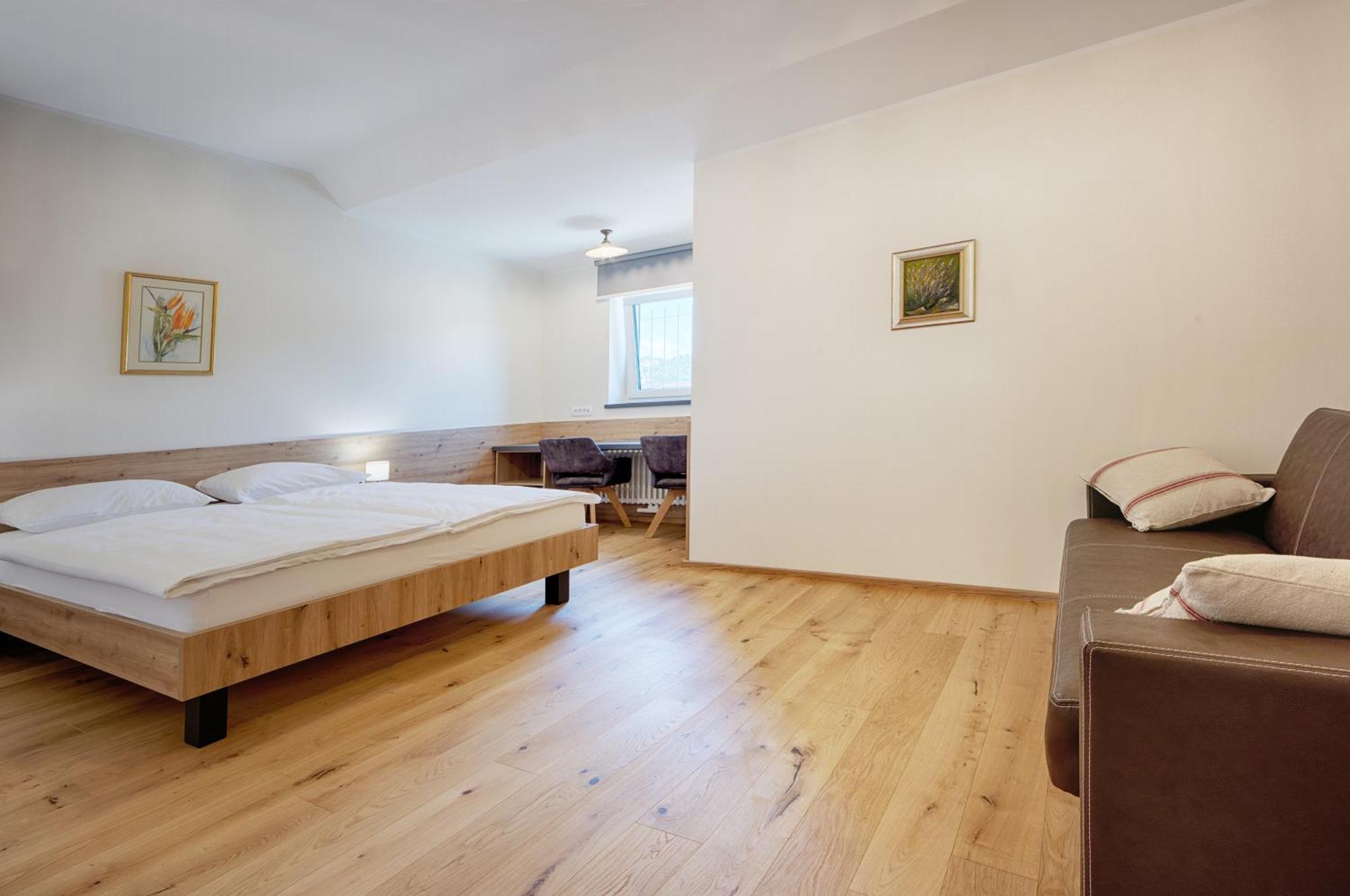 Guesthouse Turšič Vrhnika Exteriér fotografie